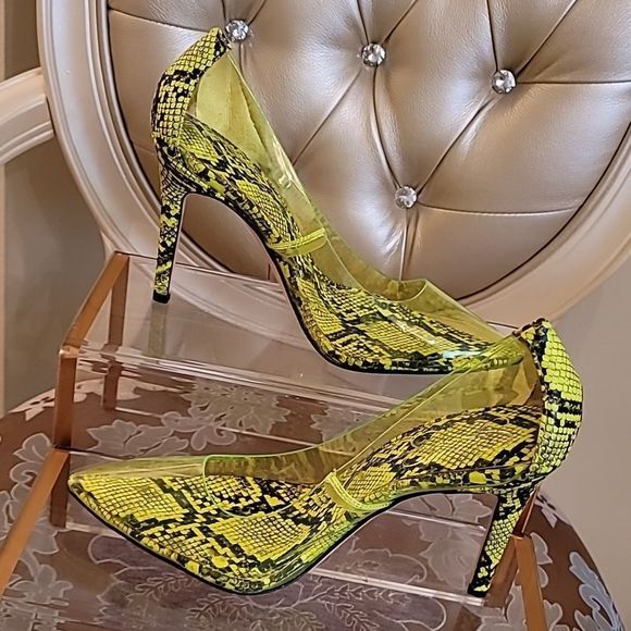 Jessica Simpson Green Transparent Snakeskin Print Heels - Picture 2 of 15